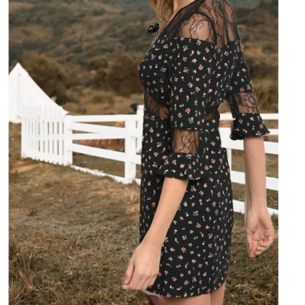 PERFECT WOMENS FLORAL DRESS - Picture 6 of 12